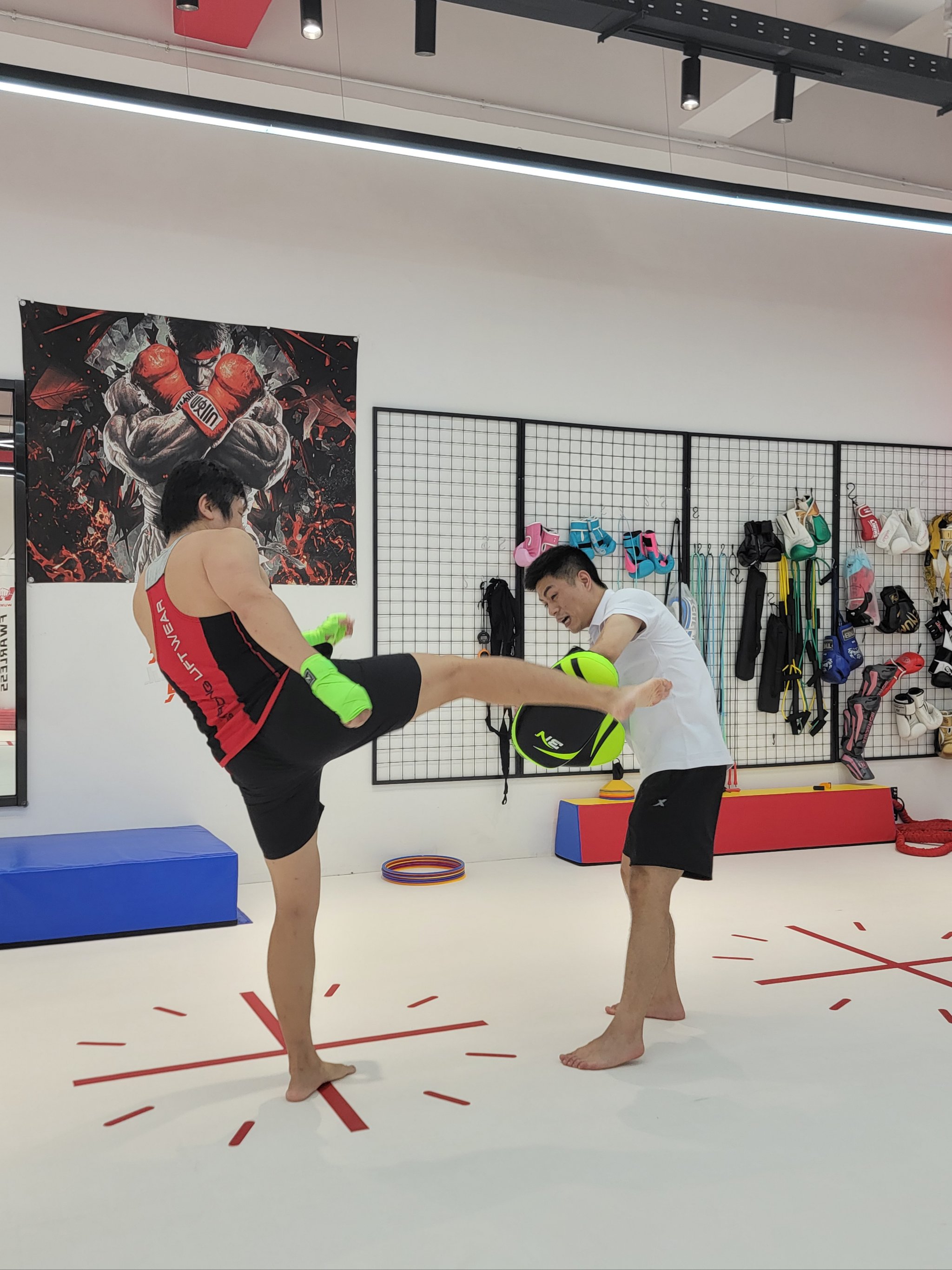 关于真情足球赛:球员们拼尽全力的搏击的信息 关于真情足球赛:球员们拼尽全力的搏击的信息