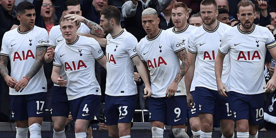 法兰克福憾负对手,球队表现令人失望 法兰克福憾负对手,球队表现令人失望