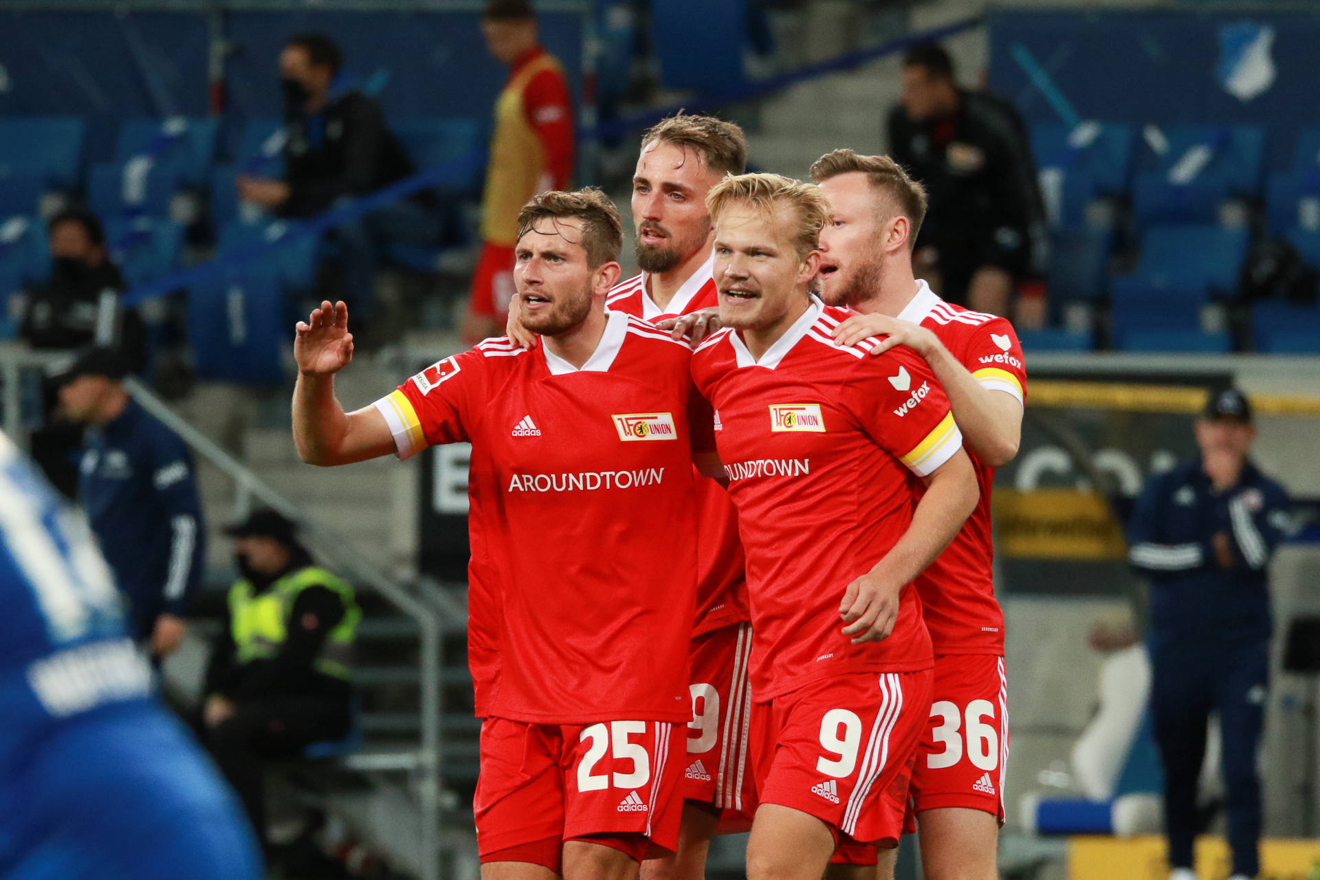 斯图加特队员在比赛中尽展实力 斯图加特队员在比赛中尽展实力