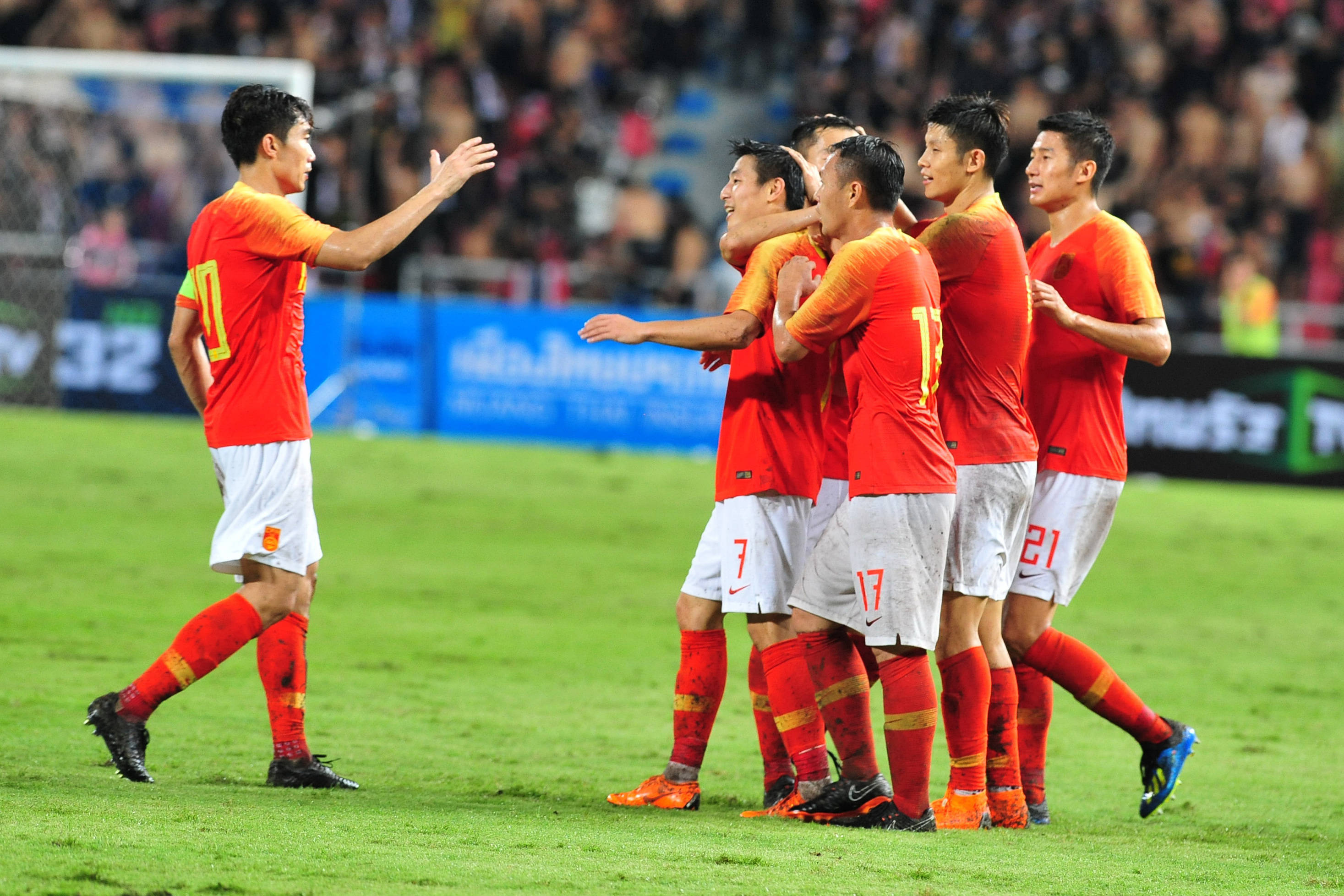 包含世界杯预选赛对决,中国队力克对手的词条 包含世界杯预选赛对决,中国队力克对手的词条