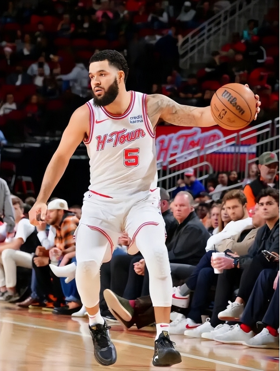 火箭老将复出,带领球队反扑逆转的简单介绍 火箭老将复出,带领球队反扑逆转的简单介绍