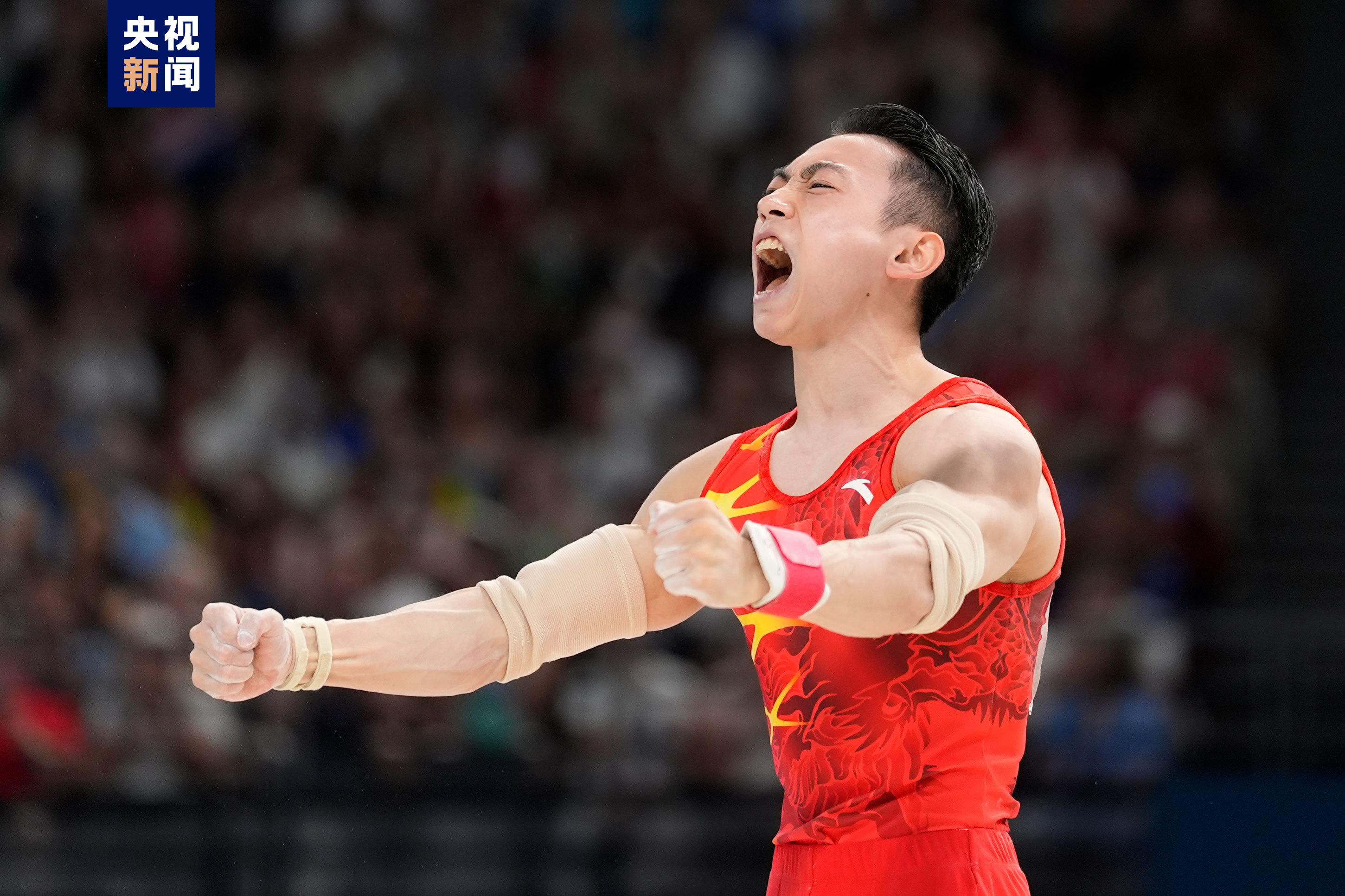 =中国选手在比赛中取得历史性成就 =中国选手在比赛中取得历史性成就