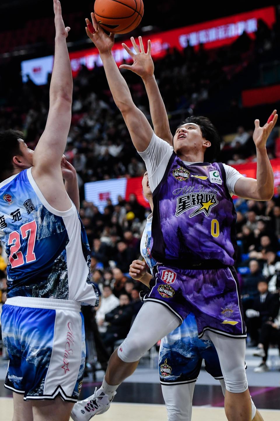 后卫球员跨界参加篮球明星赛 后卫球员跨界参加篮球明星赛