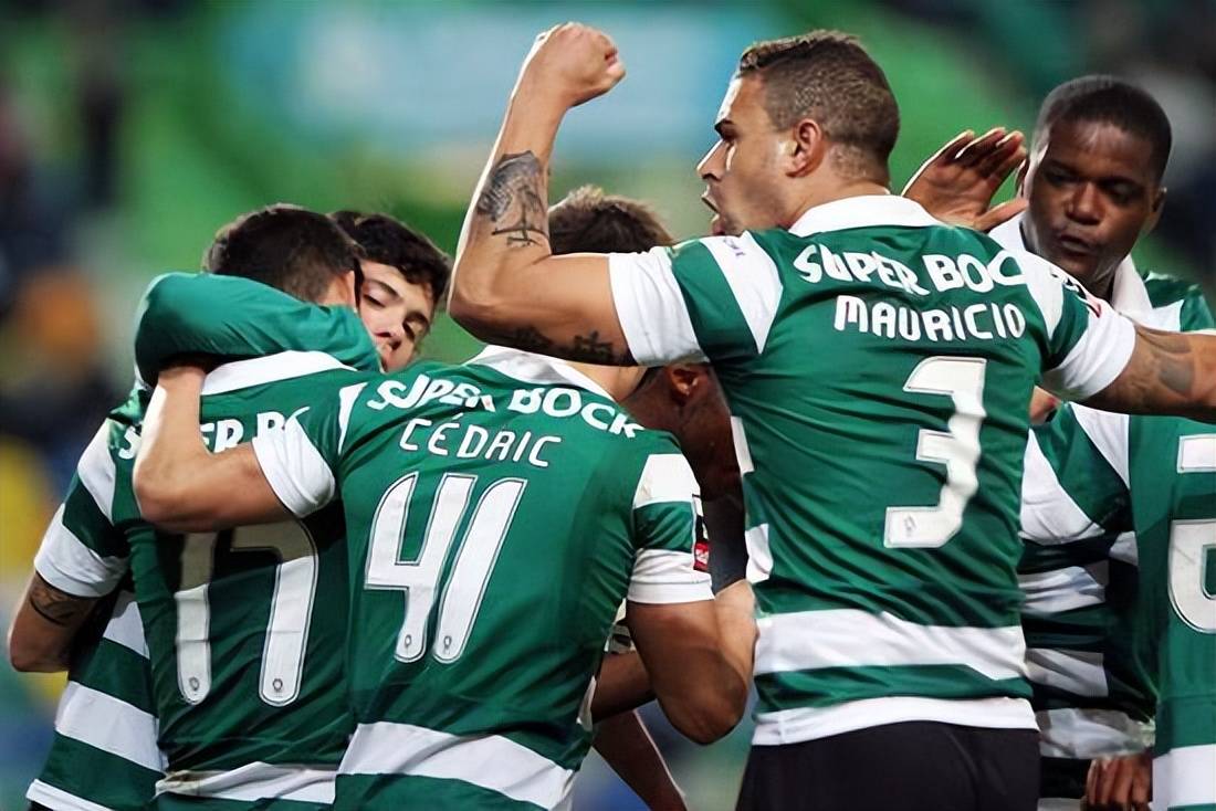 关于足球盛事广受关注,球队实力角逐激烈的信息 关于足球盛事广受关注,球队实力角逐激烈的信息