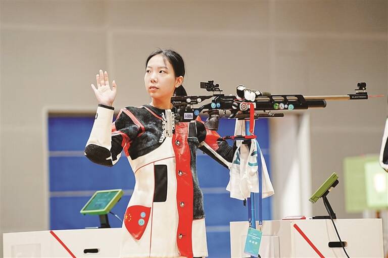 包含惊险过关:射击选手获得冠军的词条 包含惊险过关:射击选手获得冠军的词条