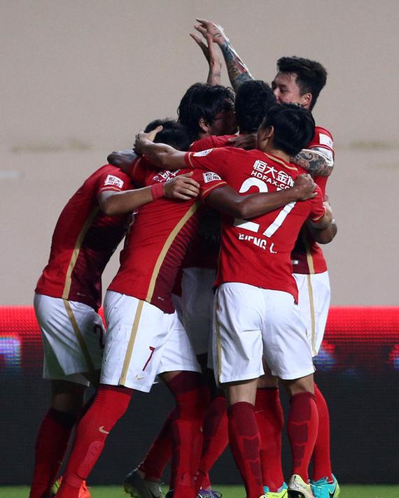 恒大外援发威华夏遭遇惨败