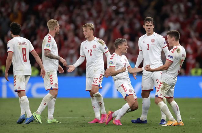 芬兰击败哈萨克斯坦，积分领先