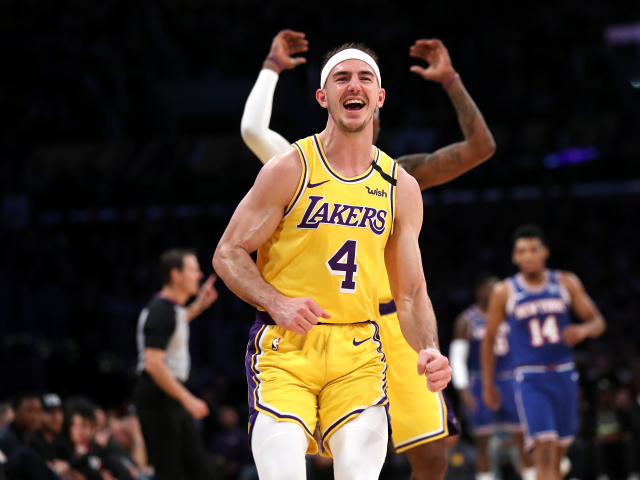 苏宁客场击败重庆斯威,取得赛季首胜 苏宁客场击败重庆斯威,取得赛季首胜