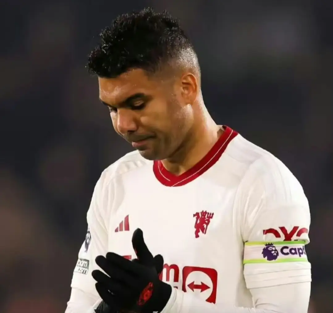 关于曼联客场战平水晶宫，积分榜略有下滑的信息