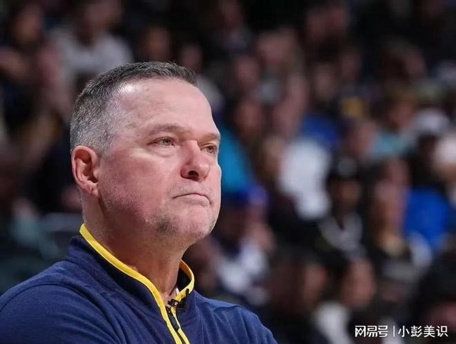 太阳主教练遭解雇,球队状态低迷备战困难 太阳主教练遭解雇,球队状态低迷备战困难