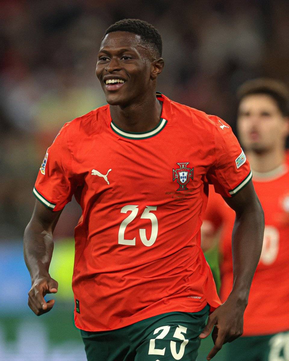 欧国联冠军杯:曼诺鲁市主场侧翼出击,建功多多 欧国联冠军杯:曼诺鲁市主场侧翼出击,建功多多