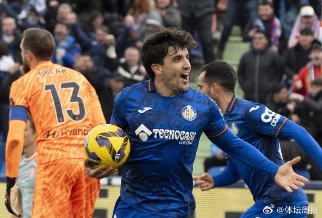 马竞艰难淘汰阿贾克斯,晋级决赛 马竞艰难淘汰阿贾克斯,晋级决赛