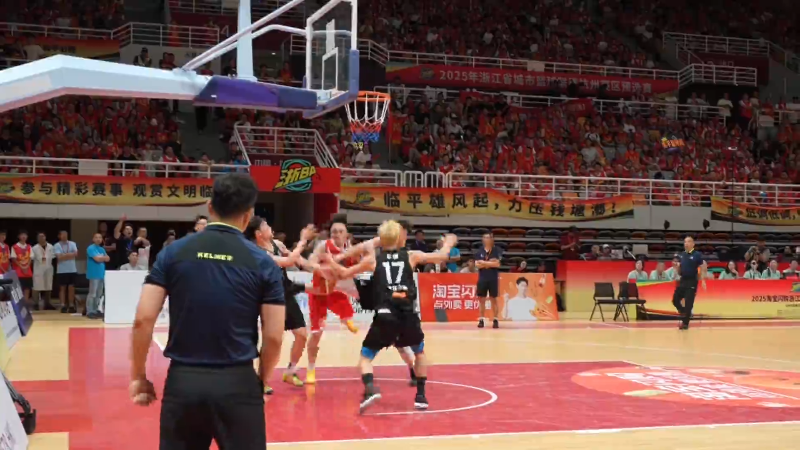 草根篮球比赛无惧高山流水奋勇挑战的简单介绍