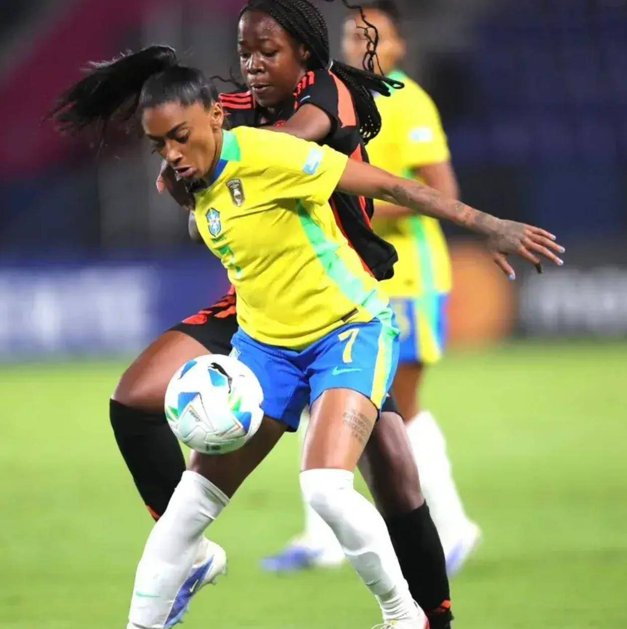 包含危地马拉女足力克对手取得南美洲杯冠军的词条