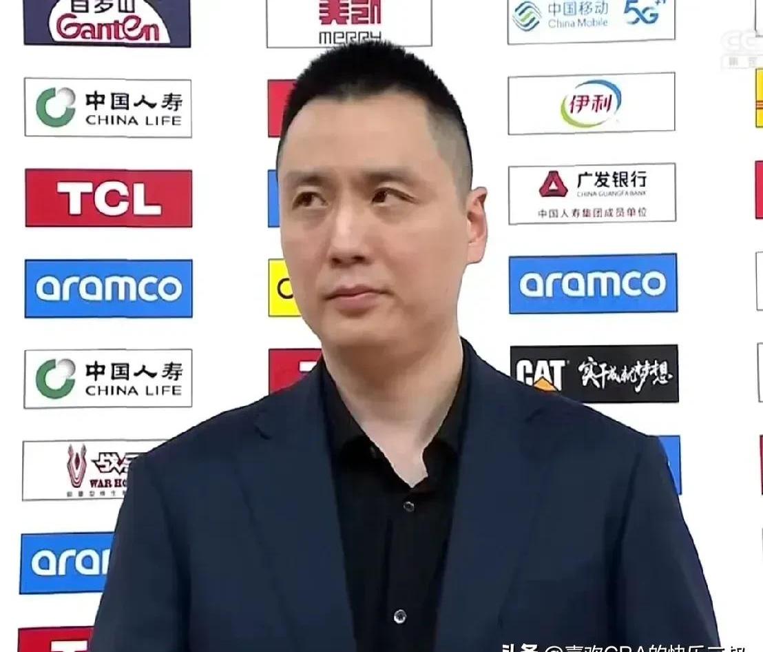 上海队在最近一场比赛中发挥出色，夺得胜利