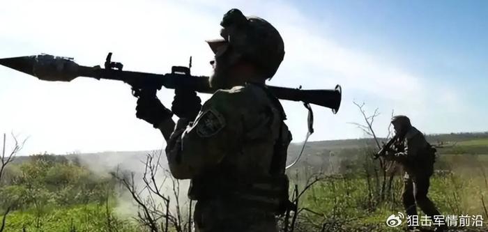 塞内加尔篮球队逆转战局！晋级半决赛的简单介绍