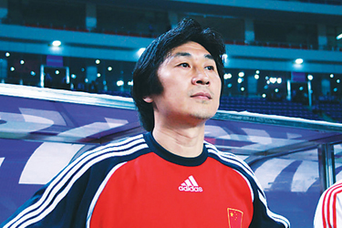 包含河南主场告捷，继续保持不败势头的词条