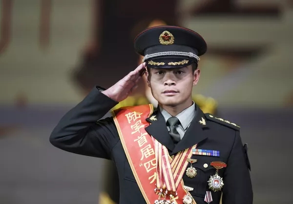 热血沸腾,战斗至死,高唱胜利之歌 热血沸腾,战斗至死,高唱胜利之歌