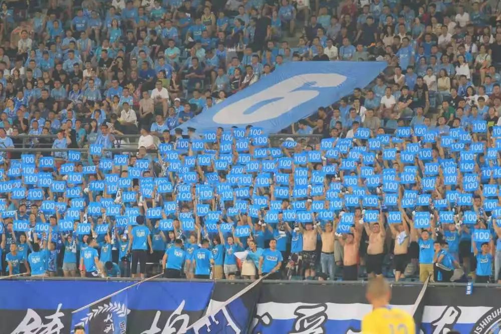 大连一方客场不敌江苏苏宁，遭遇连败