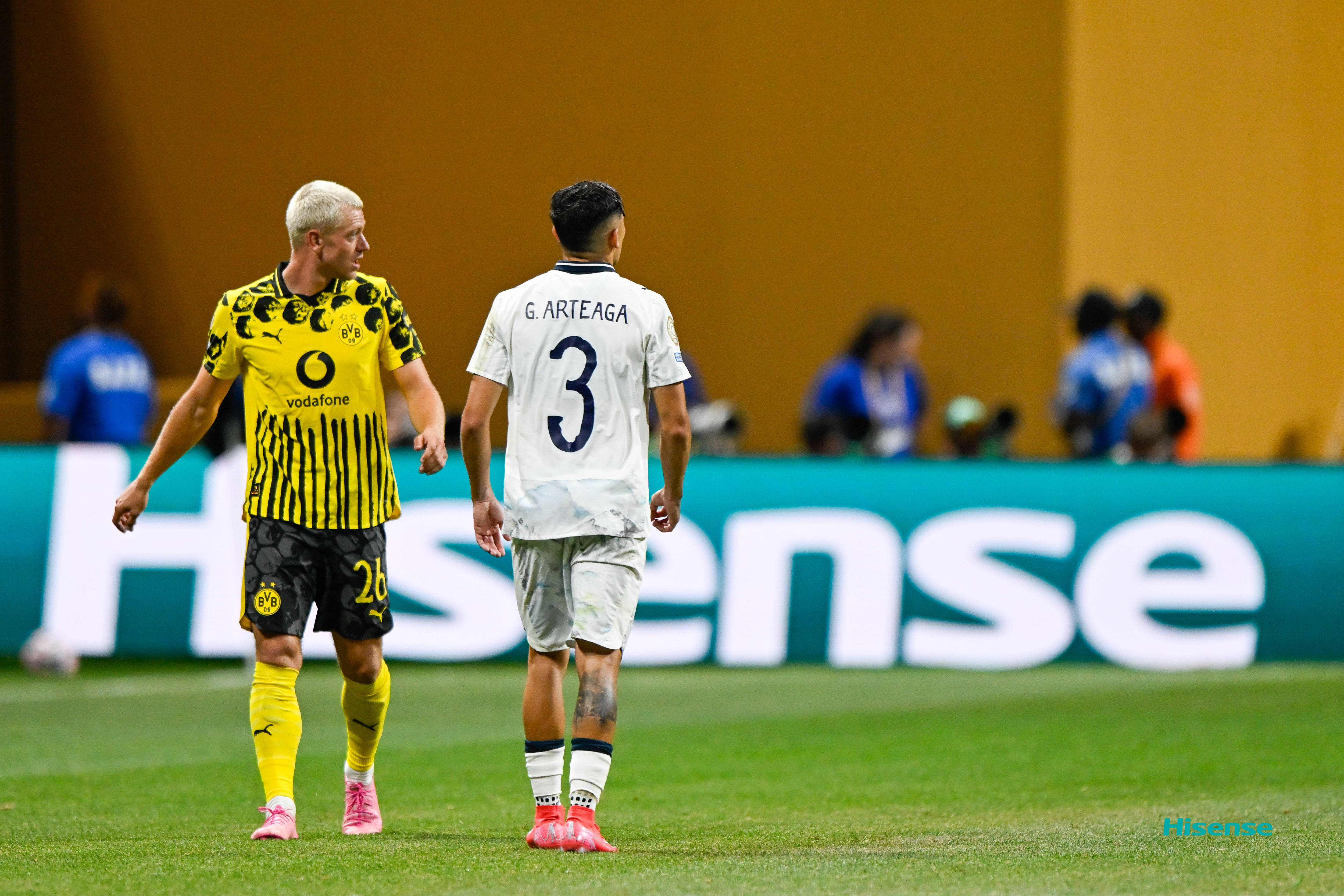 曼城客场大胜多特蒙德,锁定欧冠八强席位的简单介绍 曼城客场大胜多特蒙德,锁定欧冠八强席位的简单介绍