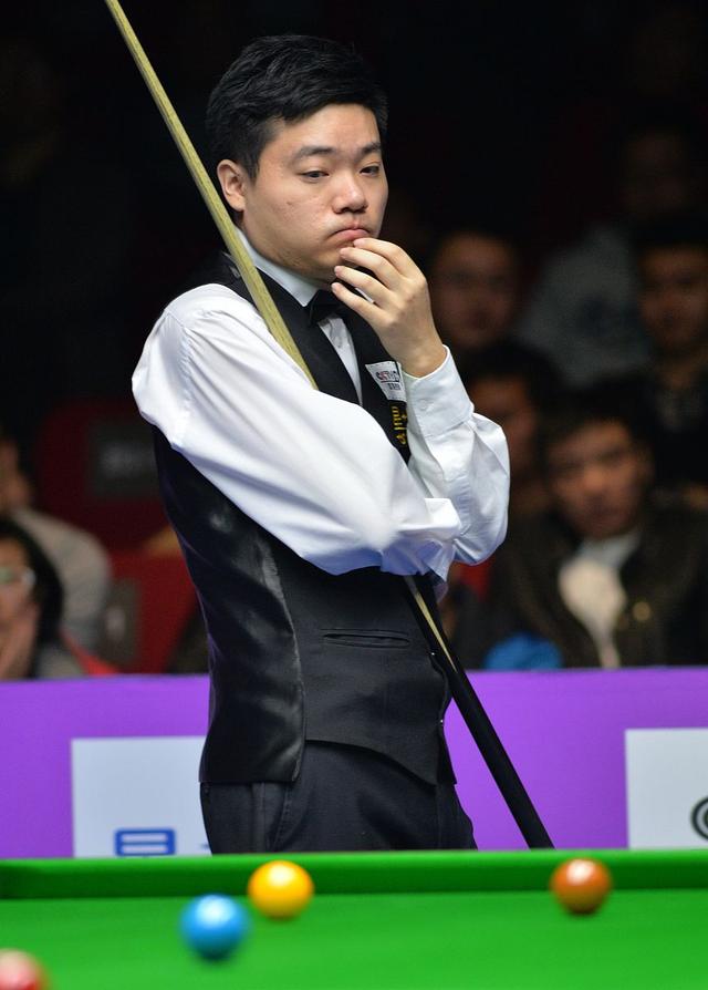 DFM力克SHR,Oner打出惊人五杀强强对话八强赛,锁定晋级资格的简单介绍 DFM力克SHR,Oner打出惊人五杀强强对话八强赛,锁定晋级资格的简单介绍