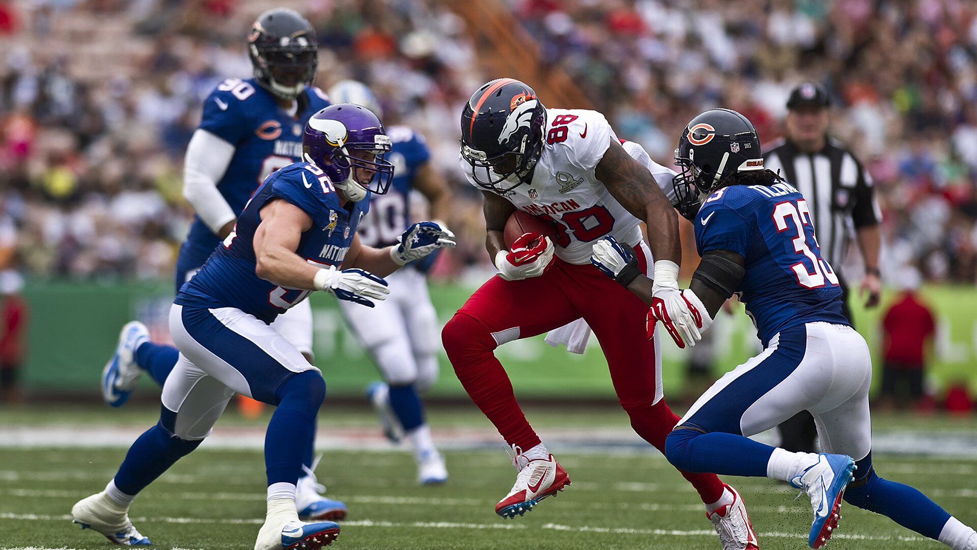 逆位英雄,当马刺用盾牌绞杀尼克斯,字母哥在绿茵场竖起高墙