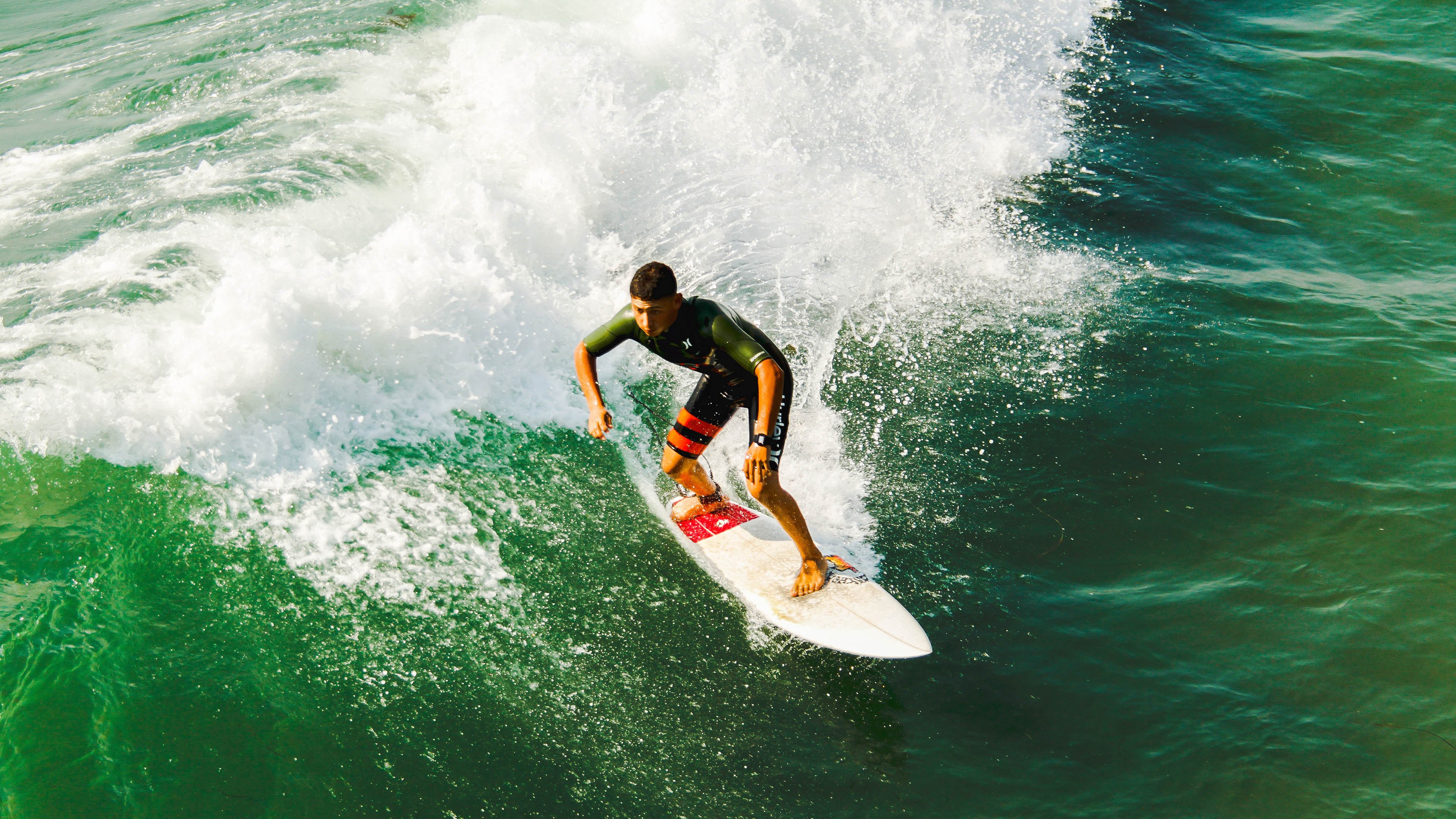 跨洋对决战，四川队轻取凯尔特人，死神杜兰特震撼东方赛场