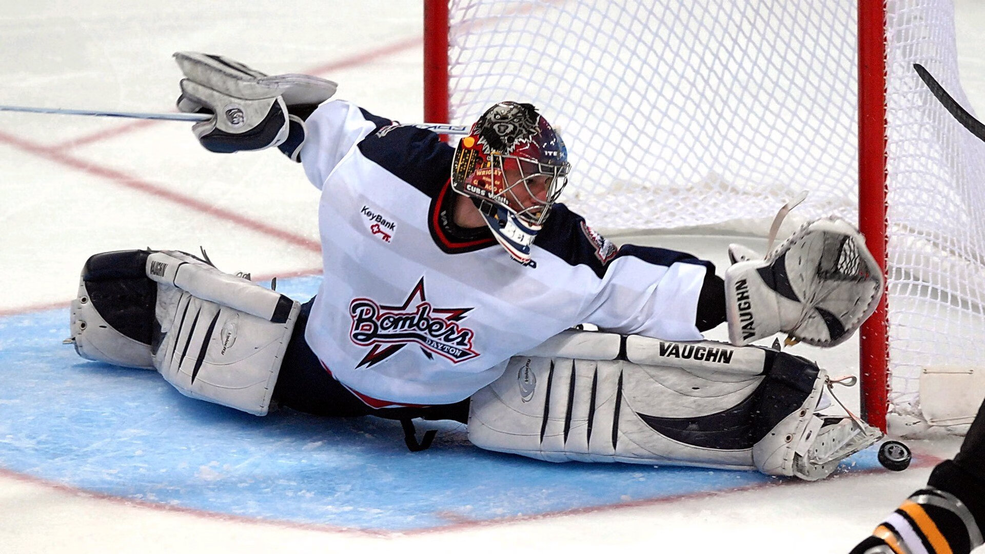 凌晨震撼!马来西亚队翻盘德国队,蓝色奇迹背后的马琳高光时刻